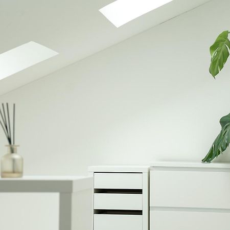 Апартаменты Urban Zenhouse No.2 - Breakfast Included Братислава Экстерьер фото