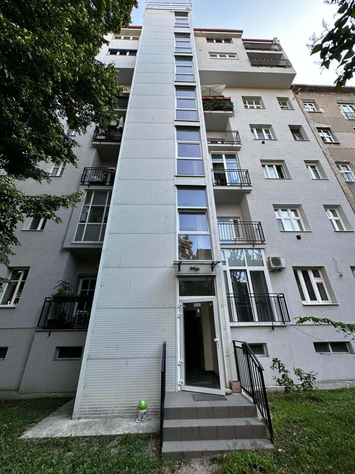 Апартаменты Urban Zenhouse No.2 - Breakfast Included Братислава Экстерьер фото