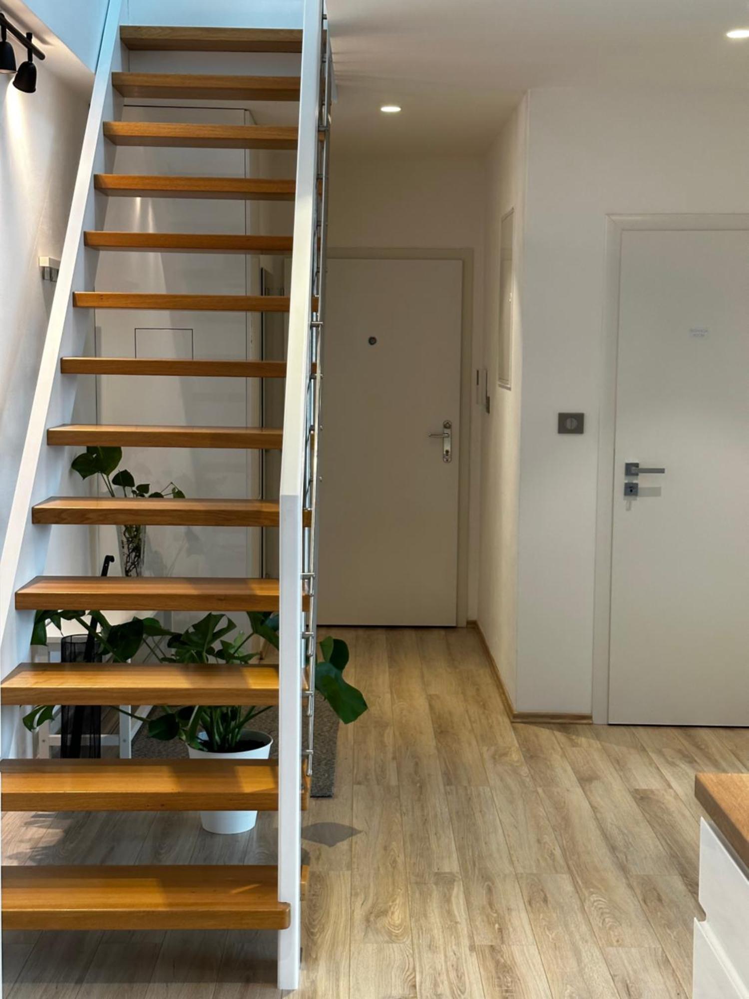 Апартаменты Urban Zenhouse No.2 - Breakfast Included Братислава Экстерьер фото
