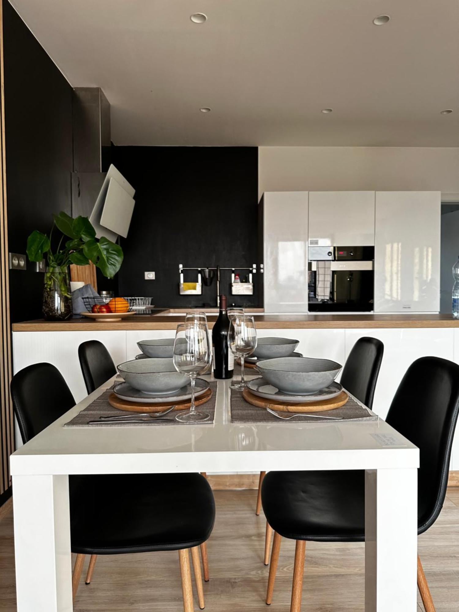 Апартаменты Urban Zenhouse No.2 - Breakfast Included Братислава Экстерьер фото